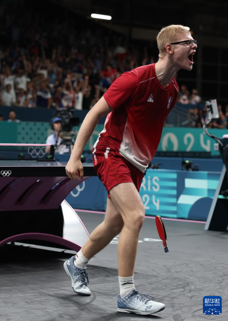 期的训练和 期的训练和